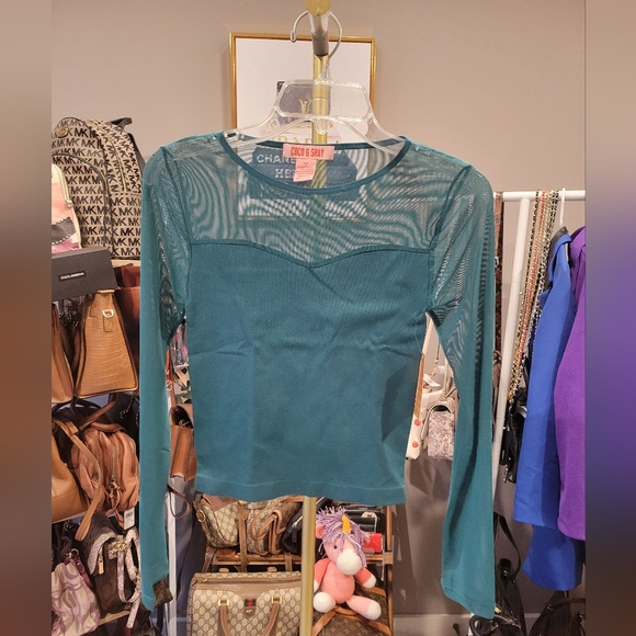 NWT Cropped Mesh Long Sleeve with Ribbed Bodice - Picture 1 of 5